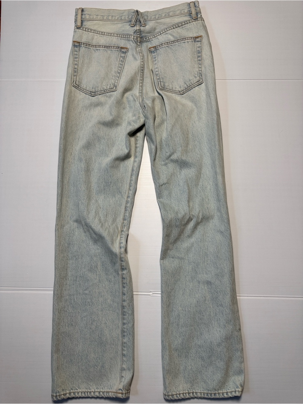 SLVRLAKE Light Wash Denim Women's Jeans Straight Fit High Rise Distressed 29